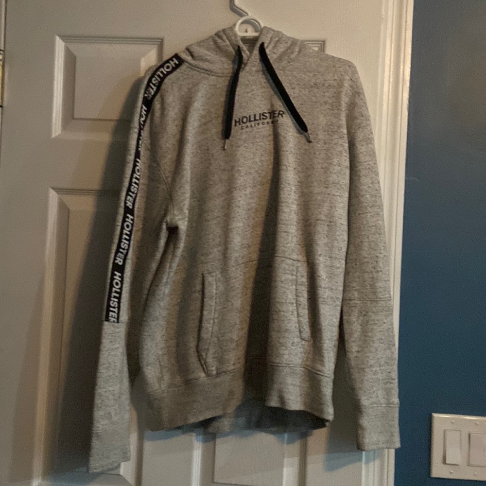 Gray Hollister Sweater (flash reflective)